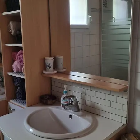 Rum i privatbostad Chez Lofred 1 *