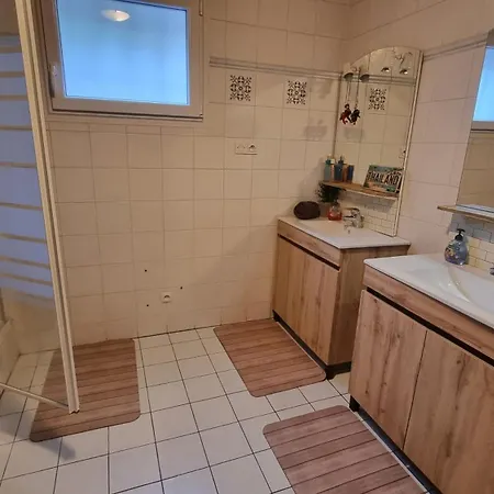 Chez Lofred 1